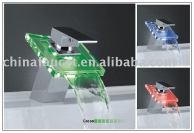 :glass waterfall basin tap faucet with flash light qh0815f