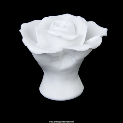 szs 1 x rose flower ceramic kitchen furniture cabinet cupboard handle pull knob---white